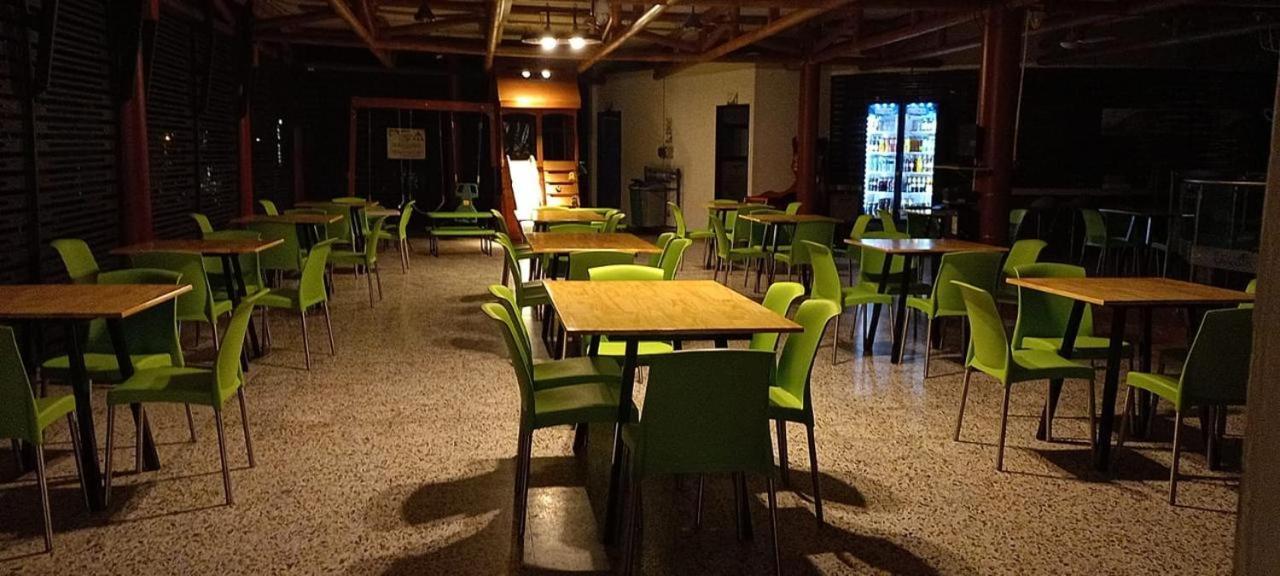 Hotel Chicala Salgar Puerto Salgar 외부 사진